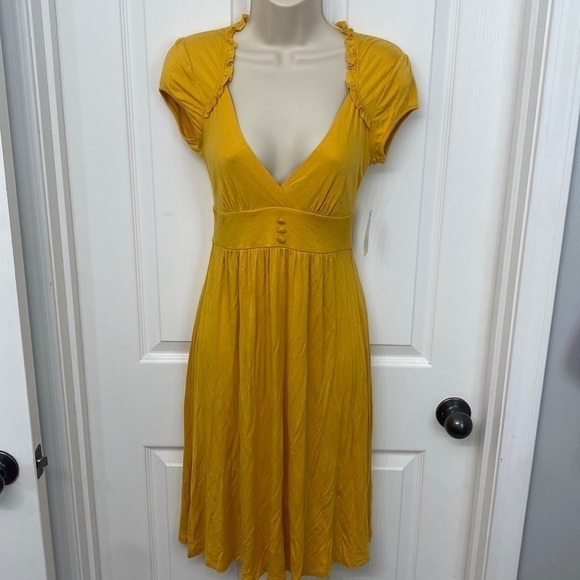 🆕 Forever 21 Short Sleeve Yellow Dress Small - Picture 2 of 10